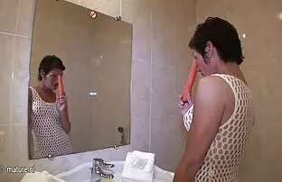 Prskanje zrele mame prestaje