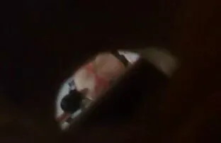 Djevojka u skrivenom špijunskom voajeru
