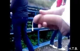Svršavanje u javnosti 3.htb