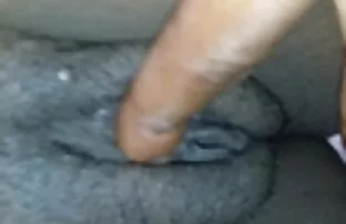 Južnoafrička djevojka koja se dodiruje