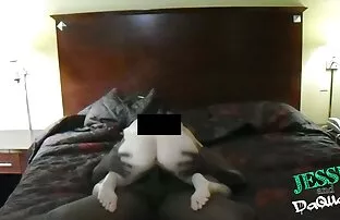 18-godišnjakinja uzima moj veliki crni kurac