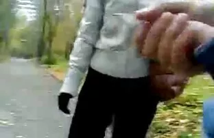Nepoznate djevojke kao predmet za masturbaciju