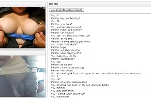 Chat. Sperma u crnim ustima