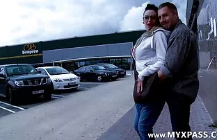 Tražio je posao, dobio je besplatan posao u pornografiji