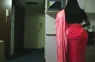 Indijski bhabhi ogromno dupe 3