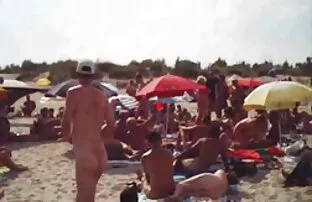 Nudistička francuska plaža