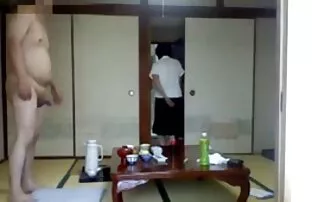Hotel Maid Flash -