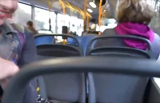 U autobusu i seksi filmu