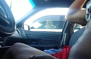 Auto treperi