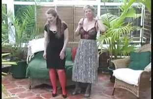 Vintage seoske dame ljetne striptizete zabave