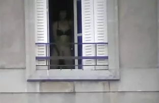 Natjerati suprugu da se pokaže
