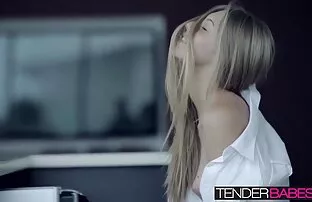 Seksi film Sonakshi Sinha, idealnog para koji ima vrući strastveni seks