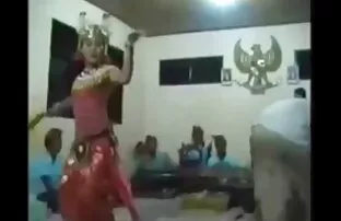 Bali Stari Erotski seksi ples 13