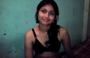 Bangla desi djevojka treperi kurac prijatelju sa fakulteta